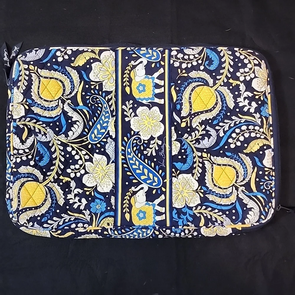Vera Bradley Elephant Blue and Yellow Laptop Case - Picture 3 of 7